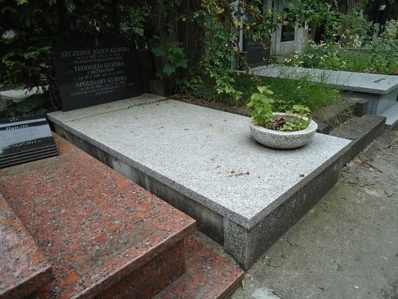 Zdjęcie grobu Szczęsny Józef Kubera (1)