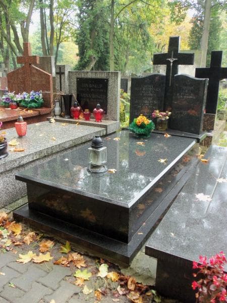 Zdjęcie grobu Larysa Kociubińska (1)