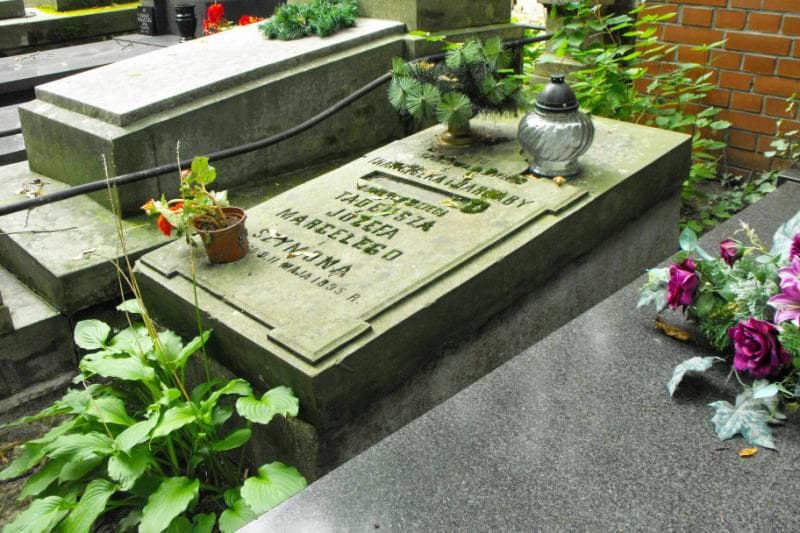 Zdjęcie grobu Anonim (1)