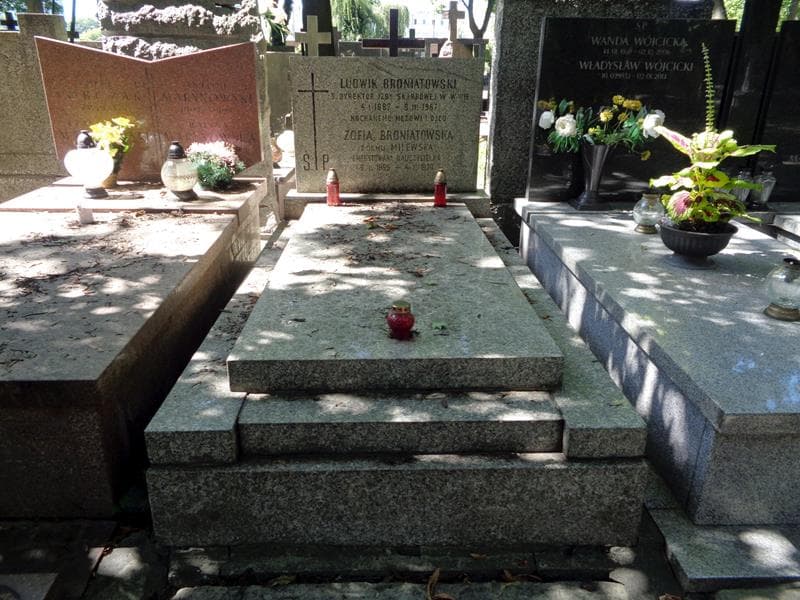 Zdjęcie grobu Zofia Broniatowska (1)