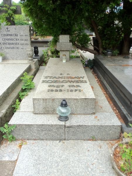 Zdjęcie grobu Stanisław Kozłowski (1)