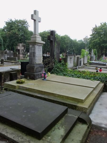 Zdjęcie grobu Maria Jbele (1)