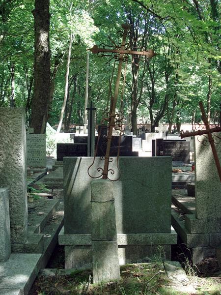 Zdjęcie grobu Anonim (1)