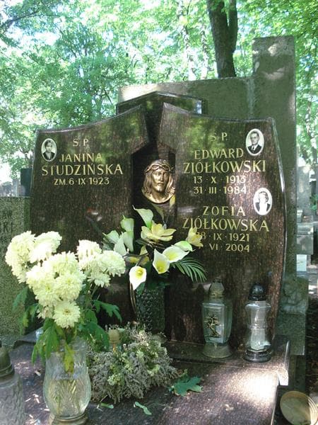 Zdjęcie grobu Janina Studzińska (1)