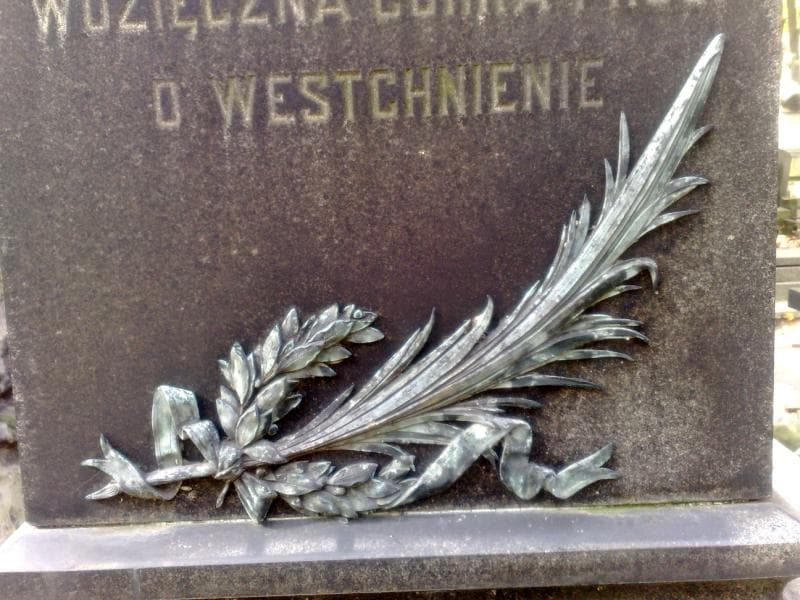 Zdjęcie grobu Teodora Lorentz (2)