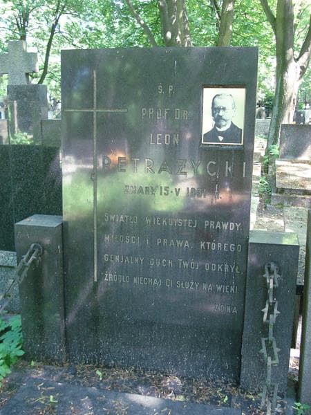 Zdjęcie grobu Leon Petrażycki (1)