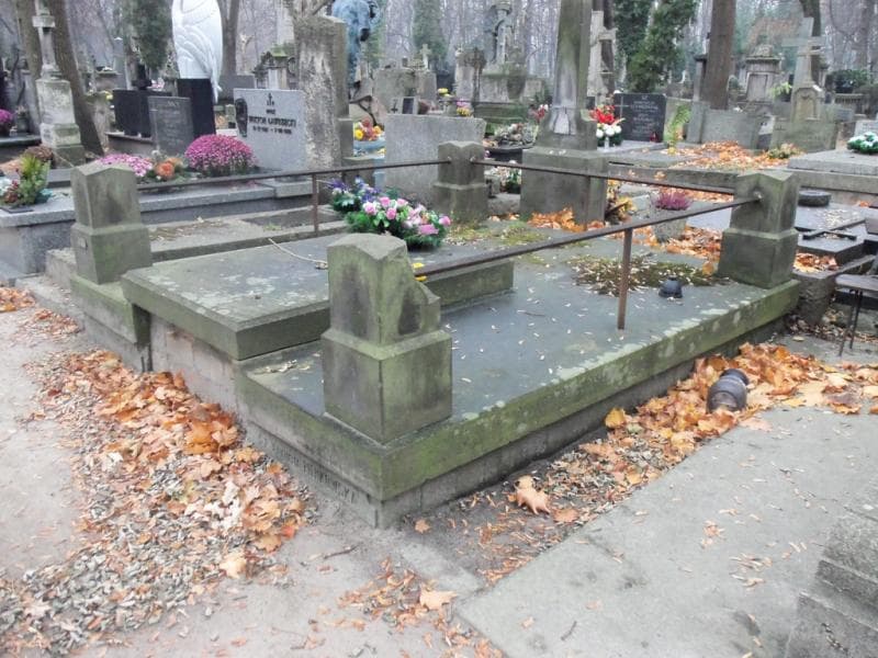 Zdjęcie grobu Feliks Pieńkowski (2)