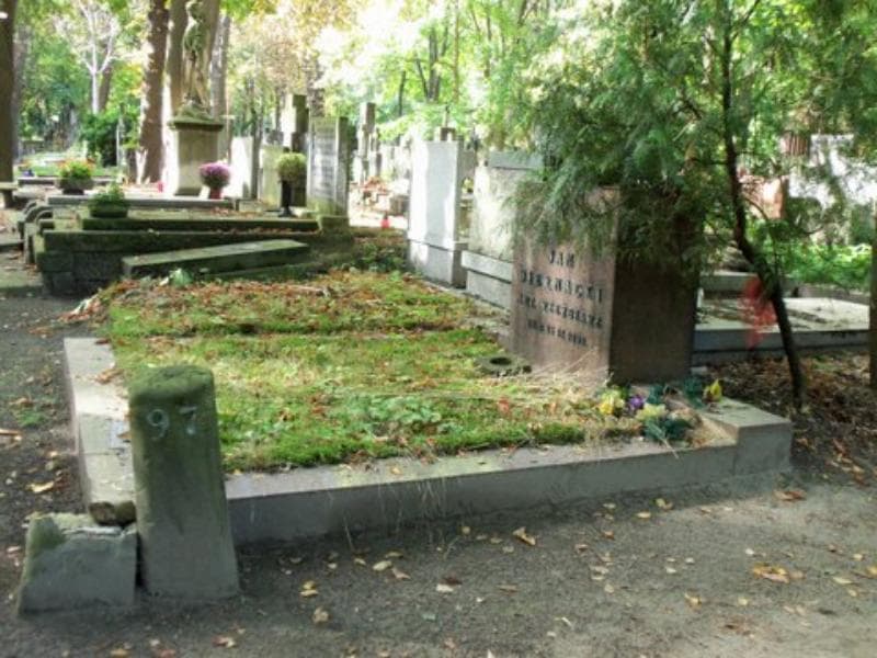 Zdjęcie grobu Jan Biernacki (1)