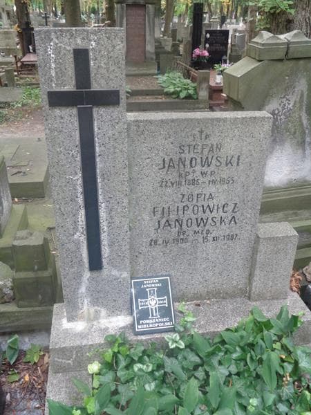 Zdjęcie grobu Stefan Jankowski (2)