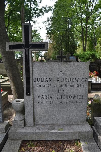 Zdjęcie grobu Maria Klichowicz (2)