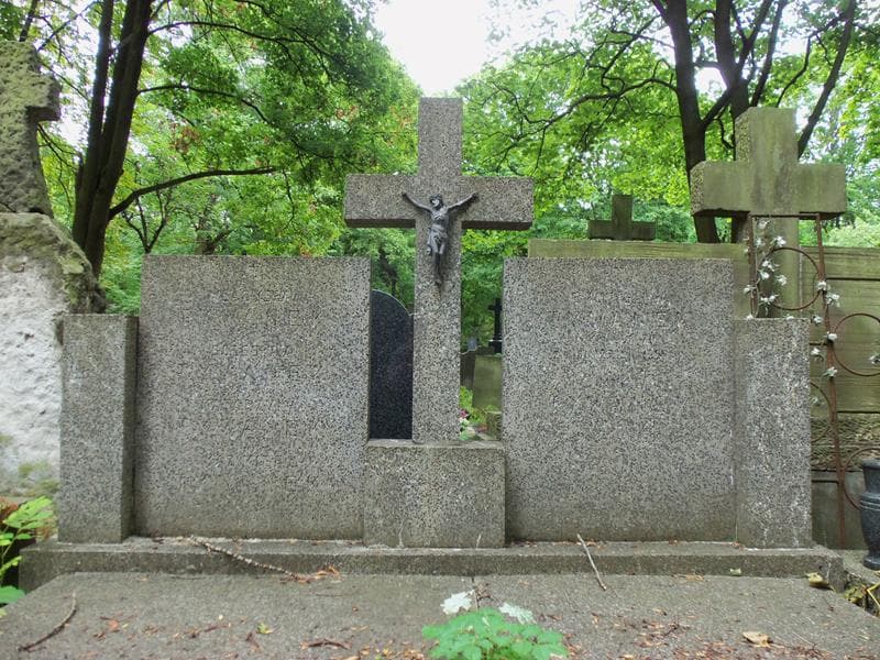 Zdjęcie grobu Bronisława Tywanek (2)