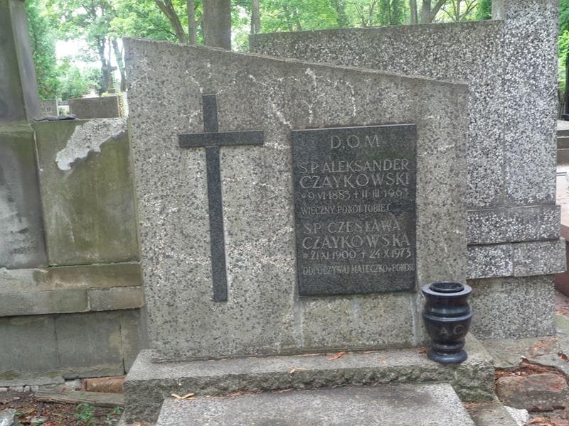 Zdjęcie grobu Aleksander Czaykowski (2)