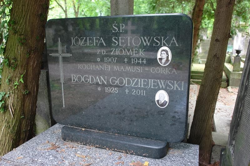 Zdjęcie grobu Józefa Sętowska (2)