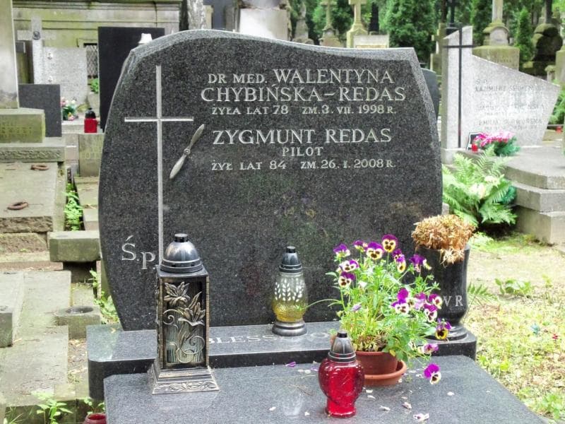 Zdjęcie grobu Jerzy Chybiński (2)