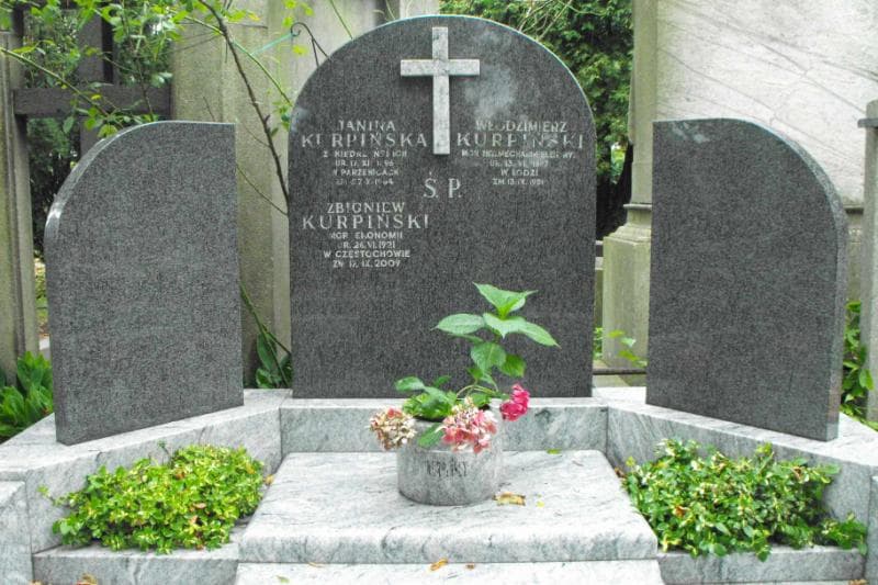 Zdjęcie grobu Włodzimierz Kurpiński (2)