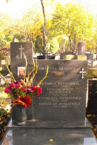 Zdjęcie grobu Grażyna Włoszczak (2)
