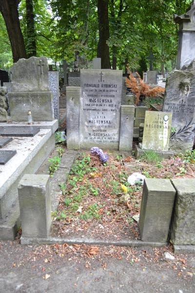 Zdjęcie grobu Romuald Rybiński (1)