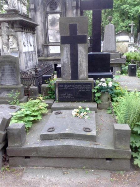 Zdjęcie grobu: Leonarda Borkowska