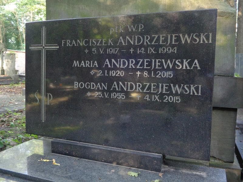 Zdjęcie grobu Bogdan Andrzejewski (2)