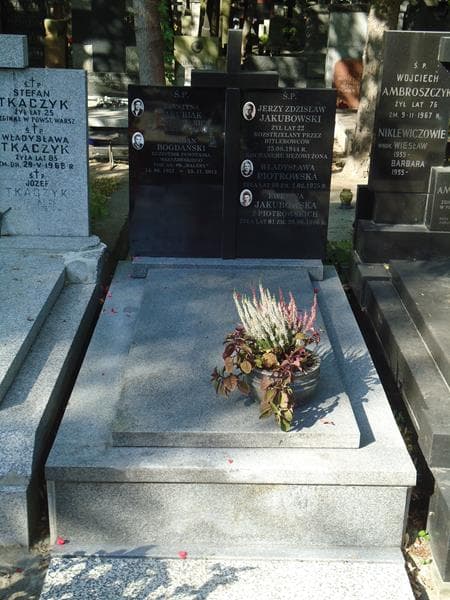 Zdjęcie grobu: Bogdan Bogdański