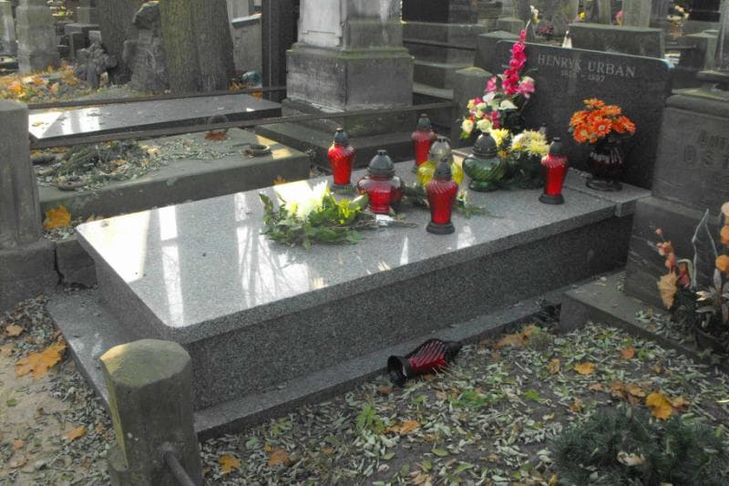 Zdjęcie grobu Henryk Urban (1)