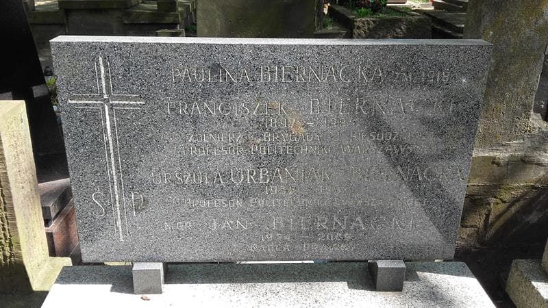 Zdjęcie grobu Urszula Urbaniak - Biernacka (1)