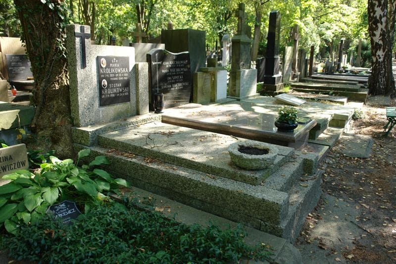 Zdjęcie grobu Stefan Królikowski (1)