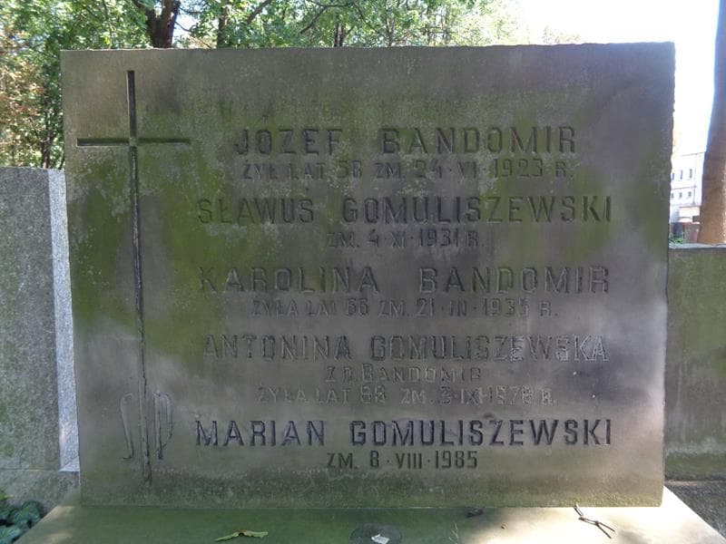 Zdjęcie grobu Marian Gomuliszewski (2)