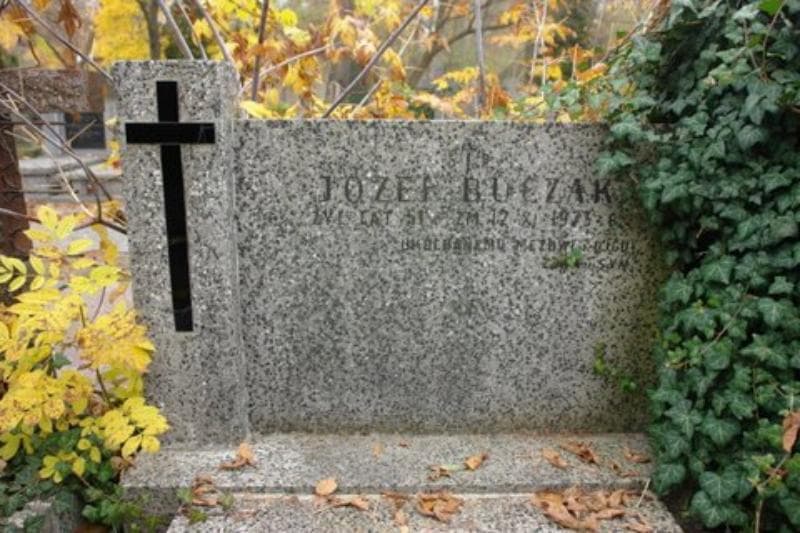 Zdjęcie grobu Józef Buczak (2)