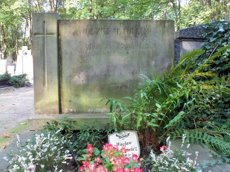 Zdjęcie grobu Józef Burian (2)