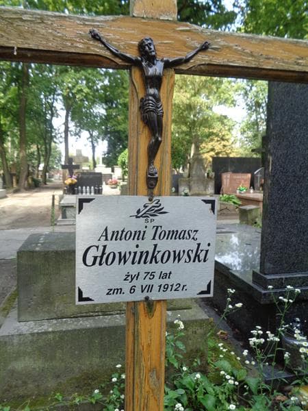 Zdjęcie grobu Antoni Tomasz Głowinkowski (2)
