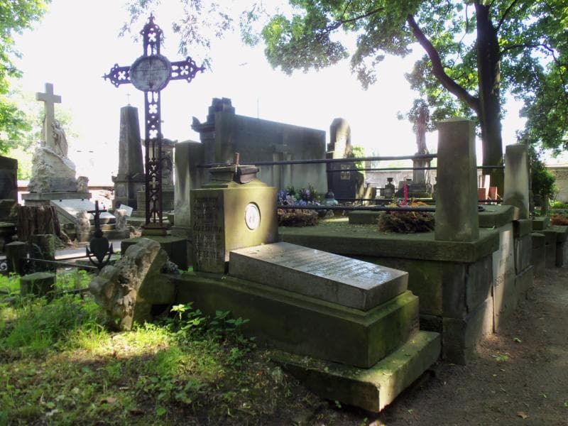 Zdjęcie grobu Walery Dębiński (1)
