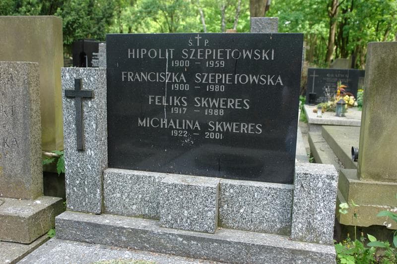 Zdjęcie grobu Hipolit Szepietowski (2)