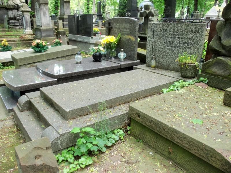 Zdjęcie grobu Maria Olbrychtowa (1)