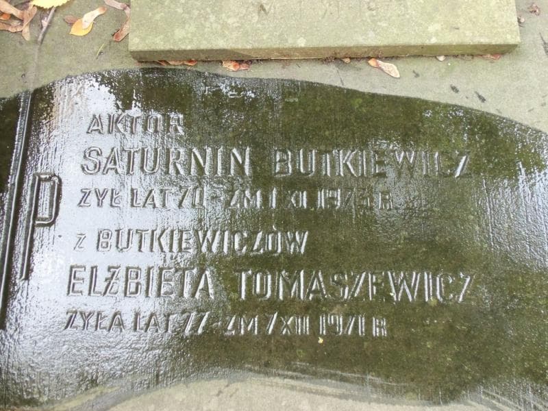 Zdjęcie grobu Saturnin Butkiewicz (2)