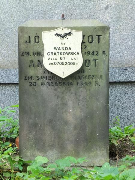 Zdjęcie grobu Wanda Grątkowska (2)