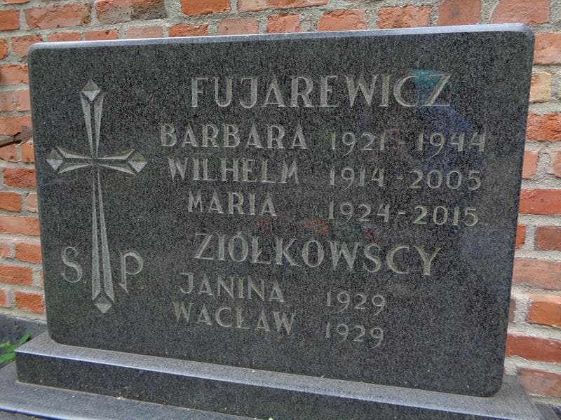 Zdjęcie grobu Maria Fujarewicz (2)