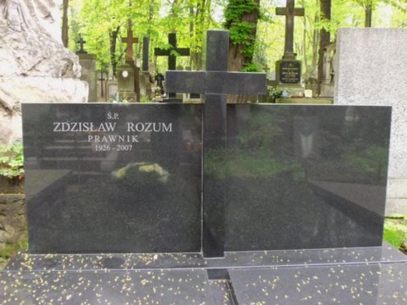 Zdjęcie grobu Zdzisław Rozum (2)