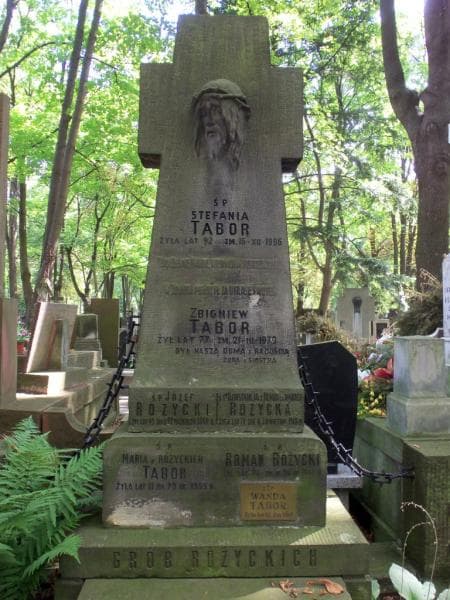 Zdjęcie grobu Maria Tabor (2)