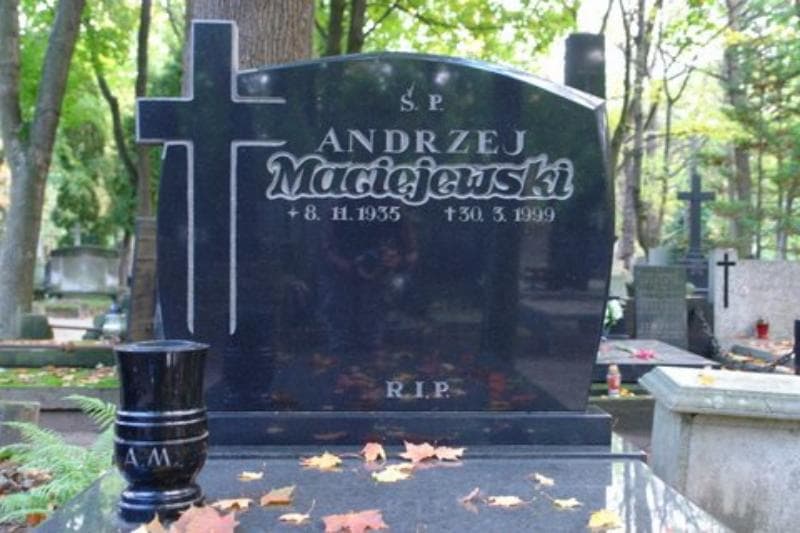 Zdjęcie grobu Andrzej Maciejewski (2)