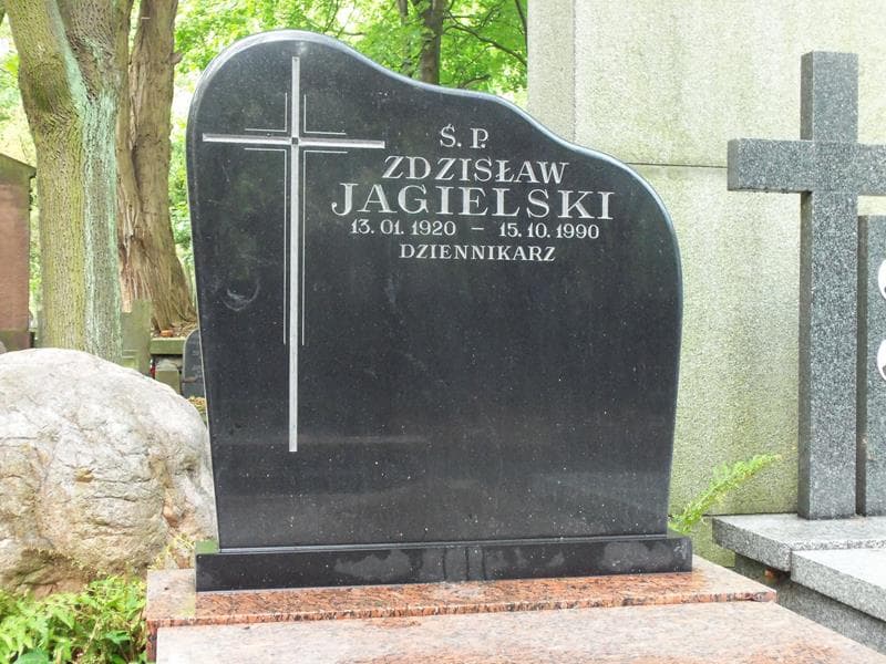 Zdjęcie grobu Zdzisław Jagielski (2)