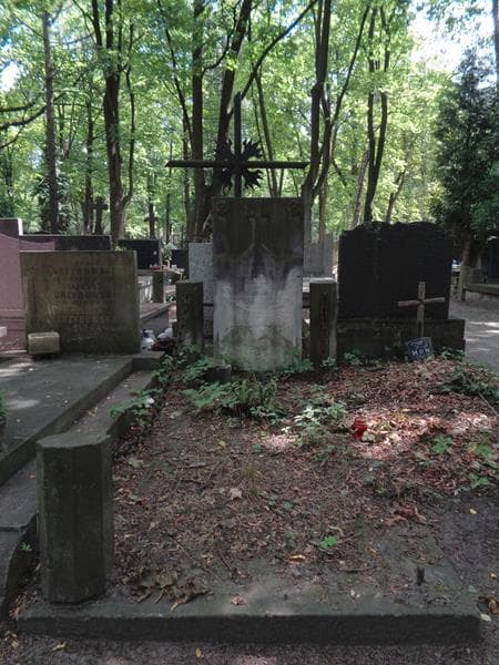 Zdjęcie grobu Konrad Borowski (1)