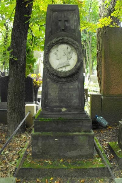 Zdjęcie grobu Emilia Gosselin (2)