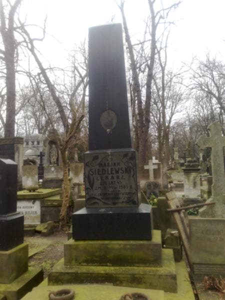 Zdjęcie grobu Marjan Siedlewski (1)
