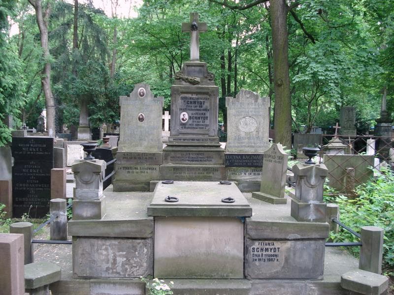 Zdjęcie grobu Zuzanna Dąbrowska (1)