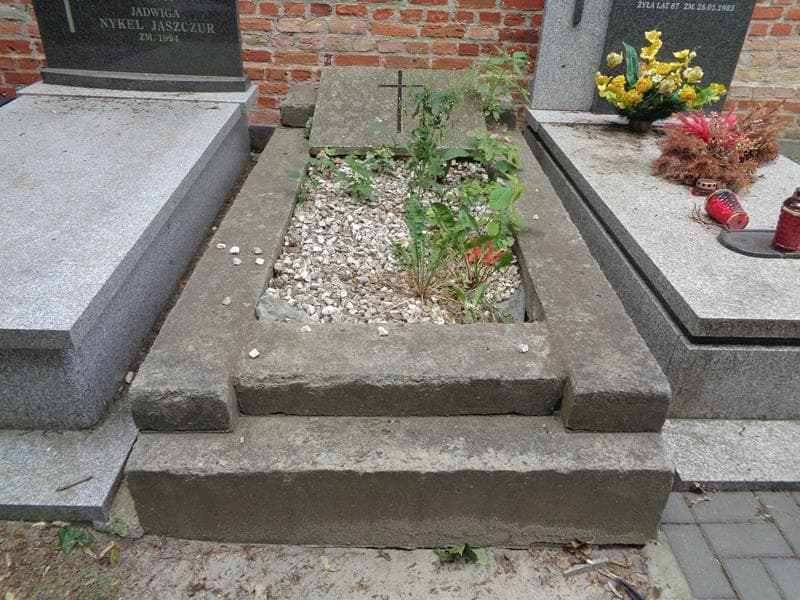 Zdjęcie grobu Mieczysław Nyk (1)