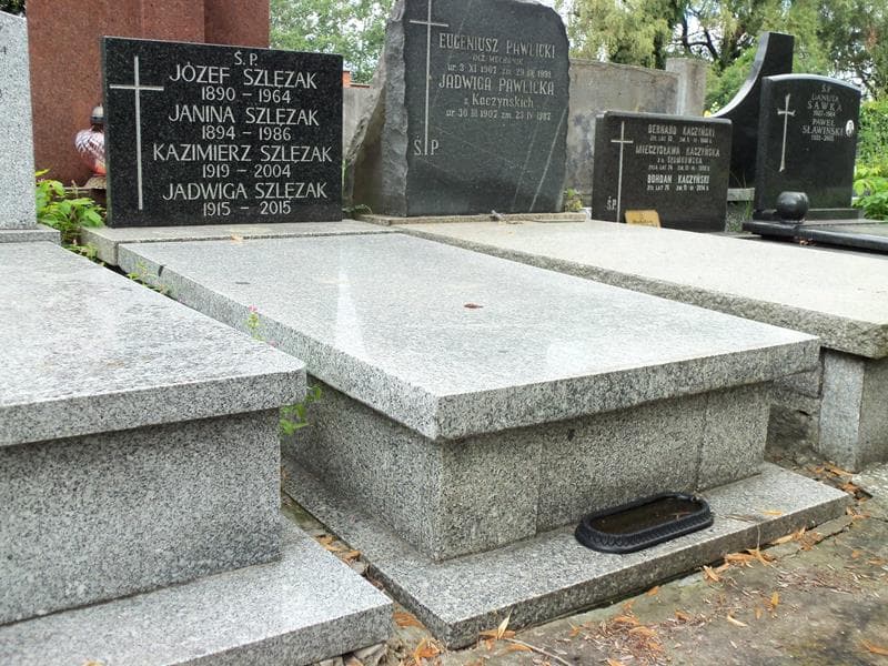 Zdjęcie grobu Jadwiga Szlęzak (1)