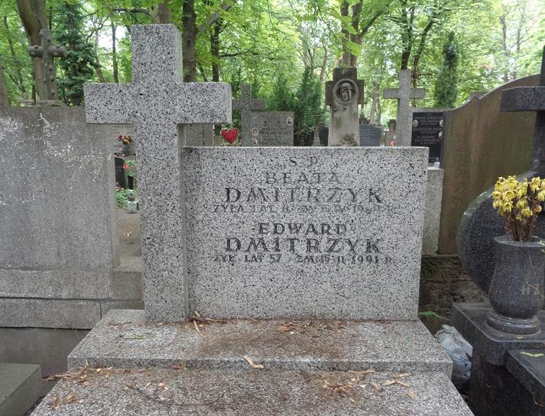 Zdjęcie grobu Beata Dmitrzyk (2)