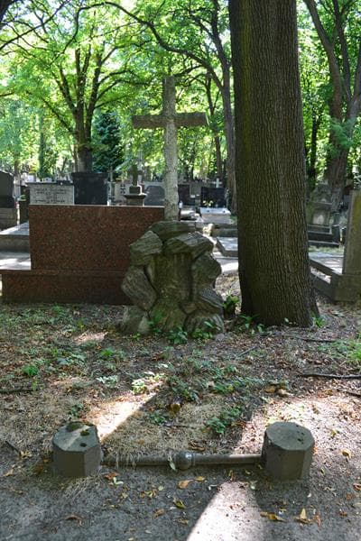 Zdjęcie grobu Anonim (1)