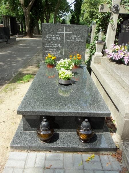 Zdjęcie grobu Jan Madanowski (1)